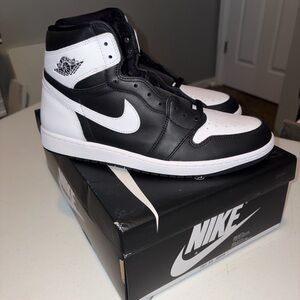 Nike Air Jordan 1 Retro High OG Shoes Black White DZ5485-010 Men's Sizes 12 new